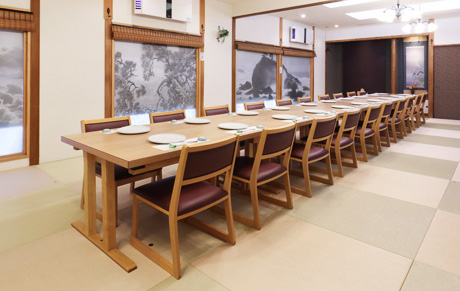 座敷48名様収容