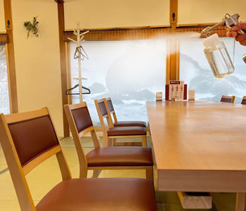 店舗丸ごと坑ウイルス・抗菌コーティングしております